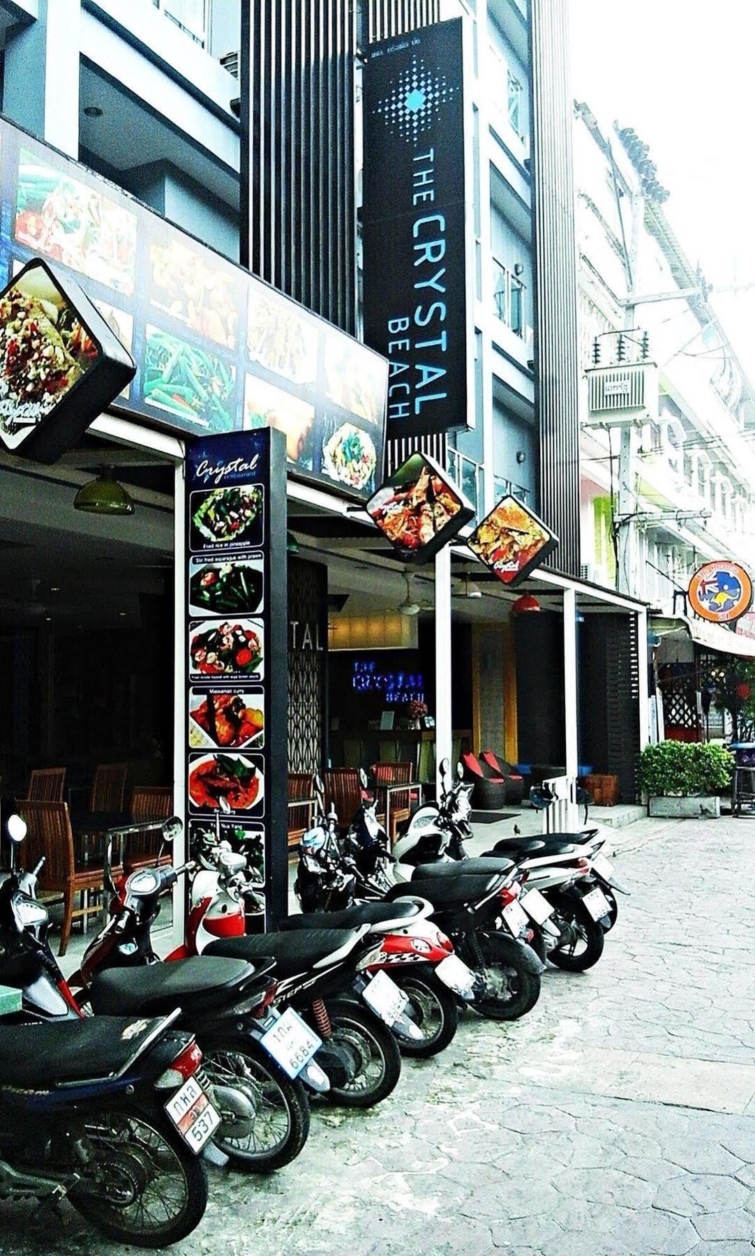 The Crystal Beach Hotel Patong Dış mekan fotoğraf